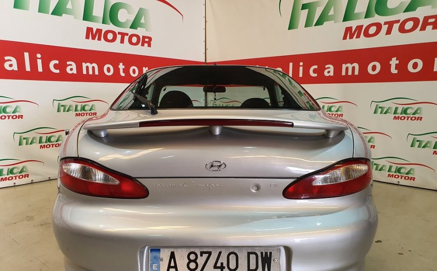 Hyundai Coupe 1.6 115cv (12)