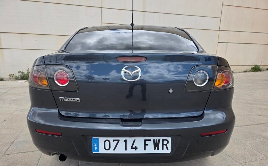 Mazda-3-2.0-Diesel-CRDT-Sportive-143cv-13-898x558-1