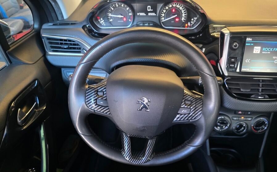 Peugeot-208-1.2-e-VTi-Style-82cv-12-898x558-1